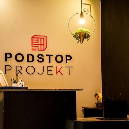 Podstop Projekt Pansiyon Yeni Delhi Dış mekan fotoğraf